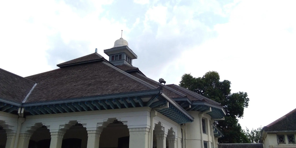 RedDoorz Syariah near Stasiun Purwosari