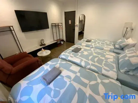 Superior Triple room