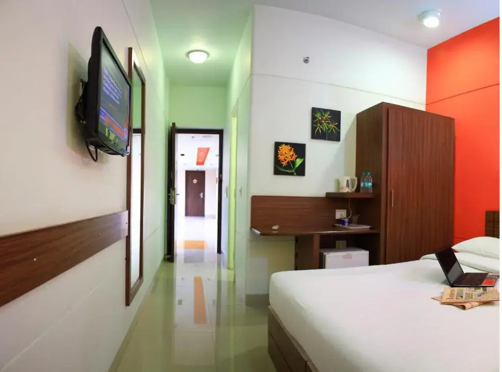 Superior Double room (full double bed)
