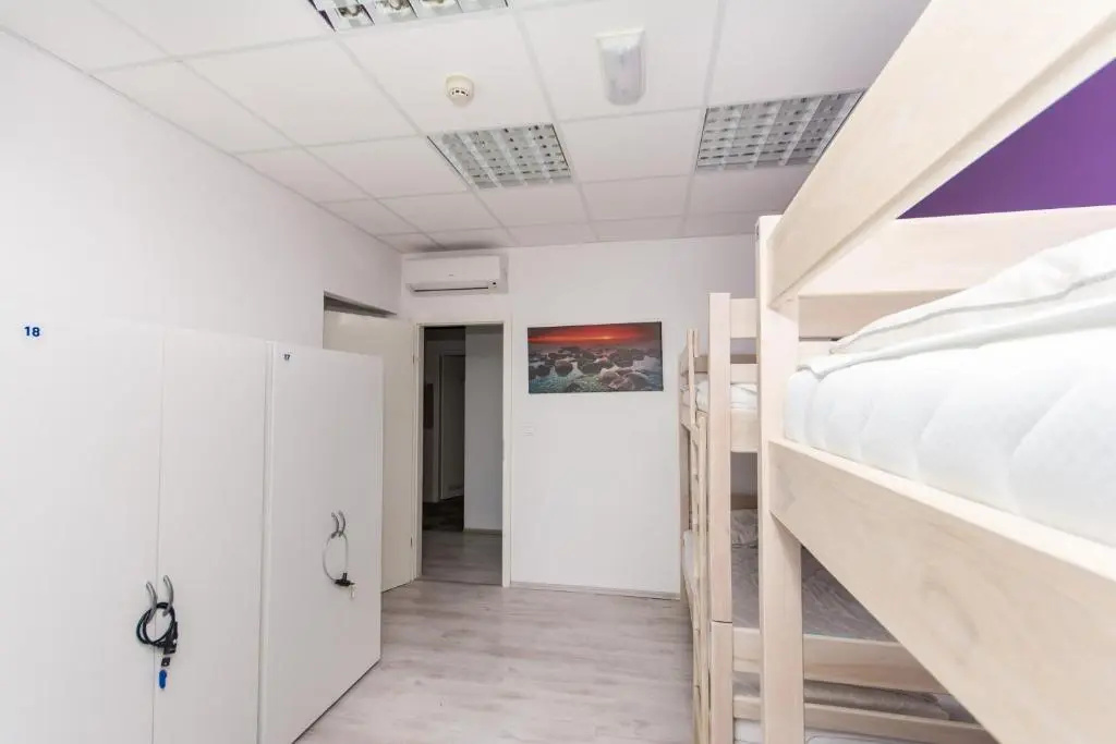 Bed in Dorm (female dorm) with sea view