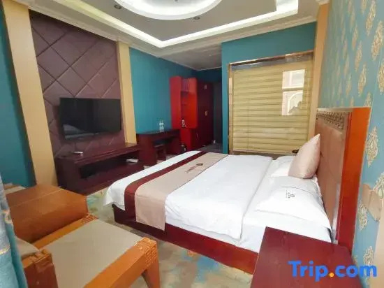 Deluxe Double room (full double bed)