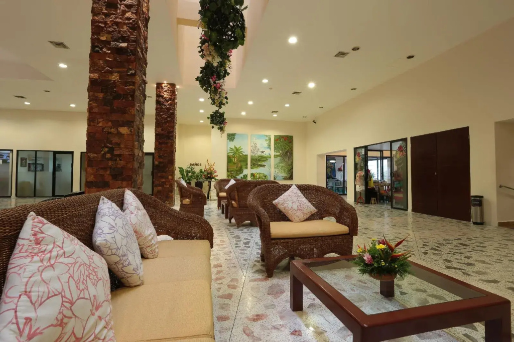Hotel photo 13