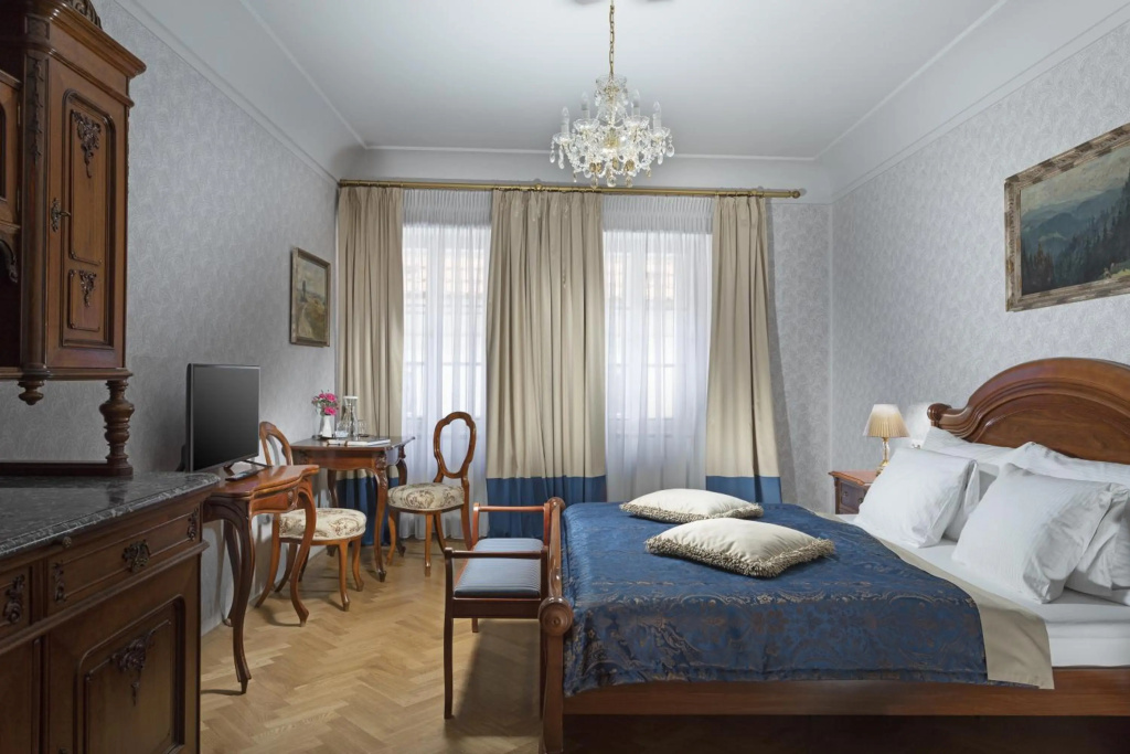 Boutique Hotel Constans — 5