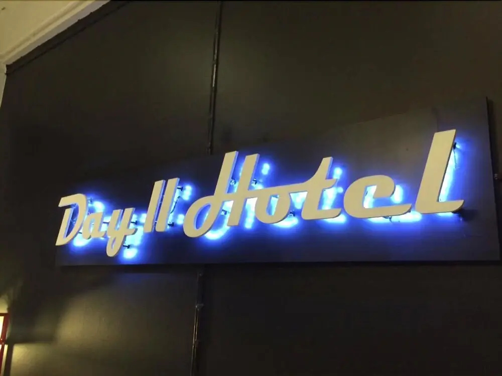 Day II Hotel