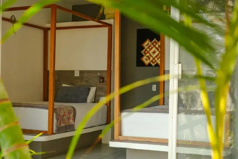 Suite with balcony and with partial ocean view