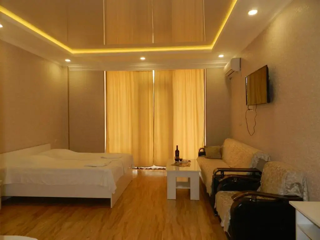 Standard Quadruple room with balcony
