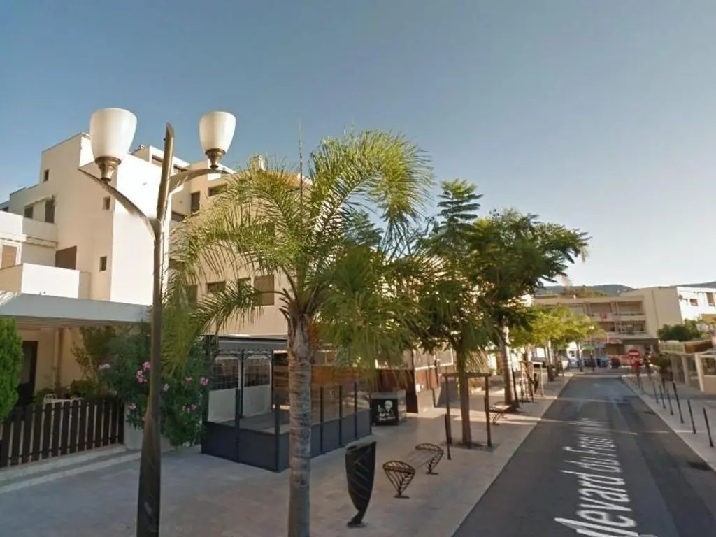 Voir la photo 1 — Appartement Bormes-les-Mimosas, 2 pièces, 4 personnes - FR-1-251-229