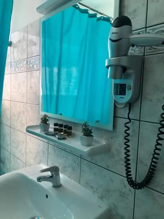 Rodini Beach Hotel - Chambres