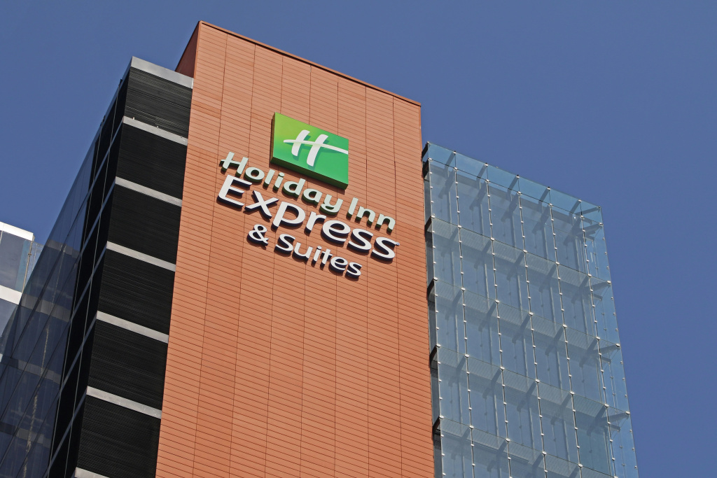 Holiday Inn Express & Suites Monterrey Valle by IHG