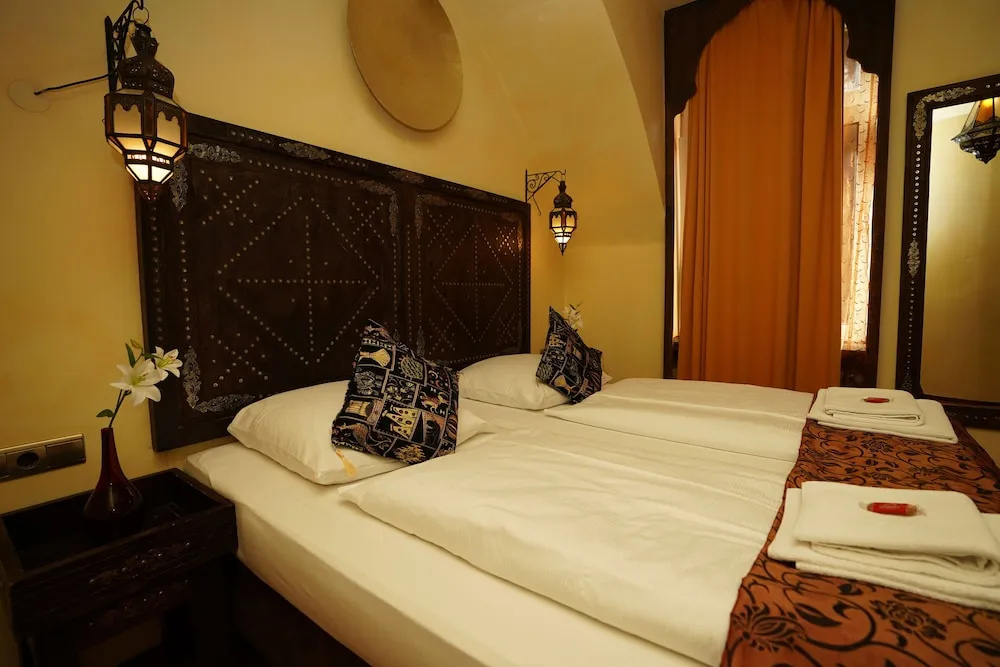 Superior Double room (twin beds)