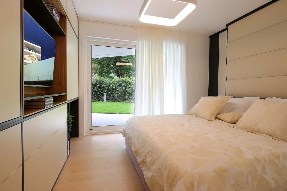 Designed Apartment with Swimming Pool - фото 3