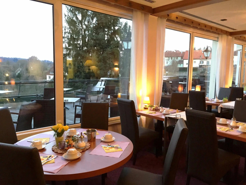 Hôtel Restaurant Aux Trois Roses - Général