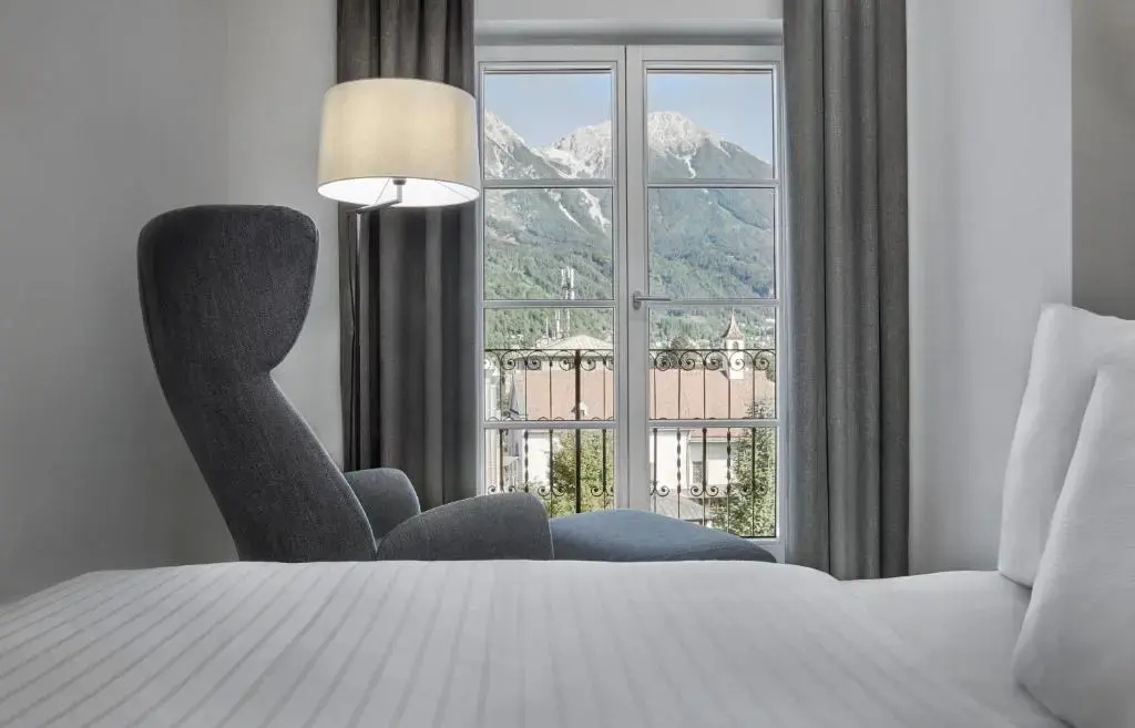 Hotel Schwarzer Adler - Chambres