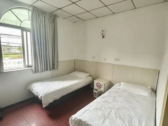 Cuilu Hotel — 3