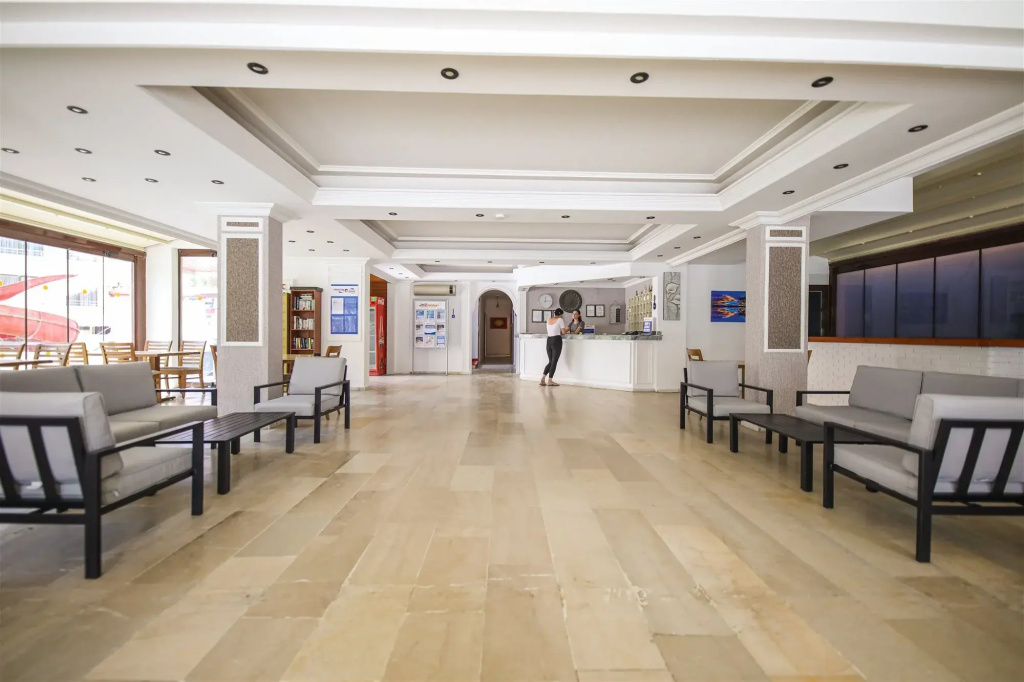 Hotel photo 14
