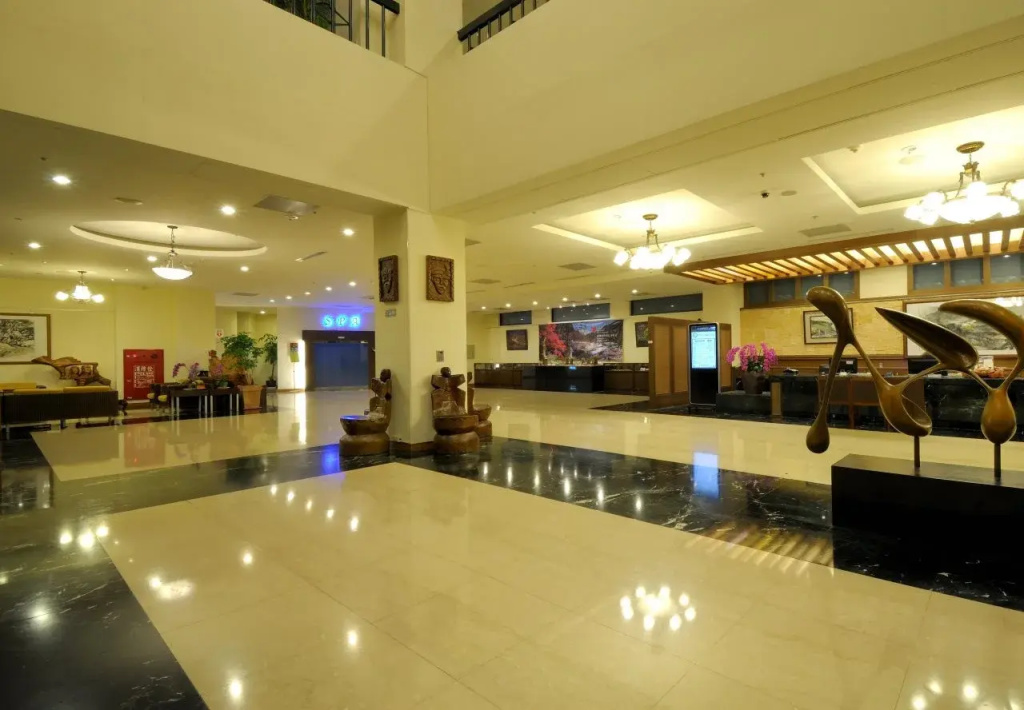 Hotel photo 12
