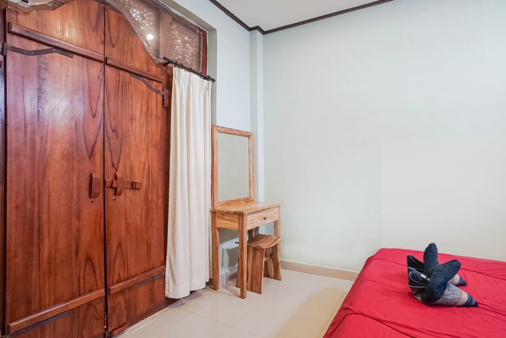 Double room (full double bed)