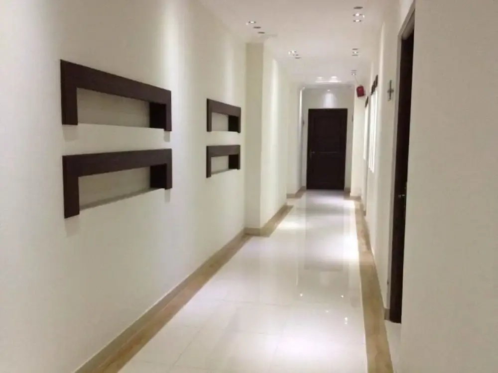 British Hotel - Général