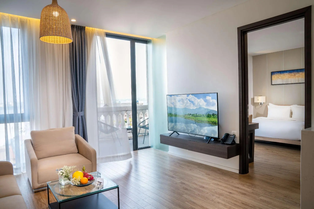 Отель Parosand Hanoi Hotel & Apartment в Ханое