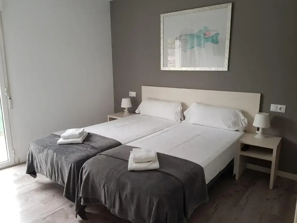 Economy room