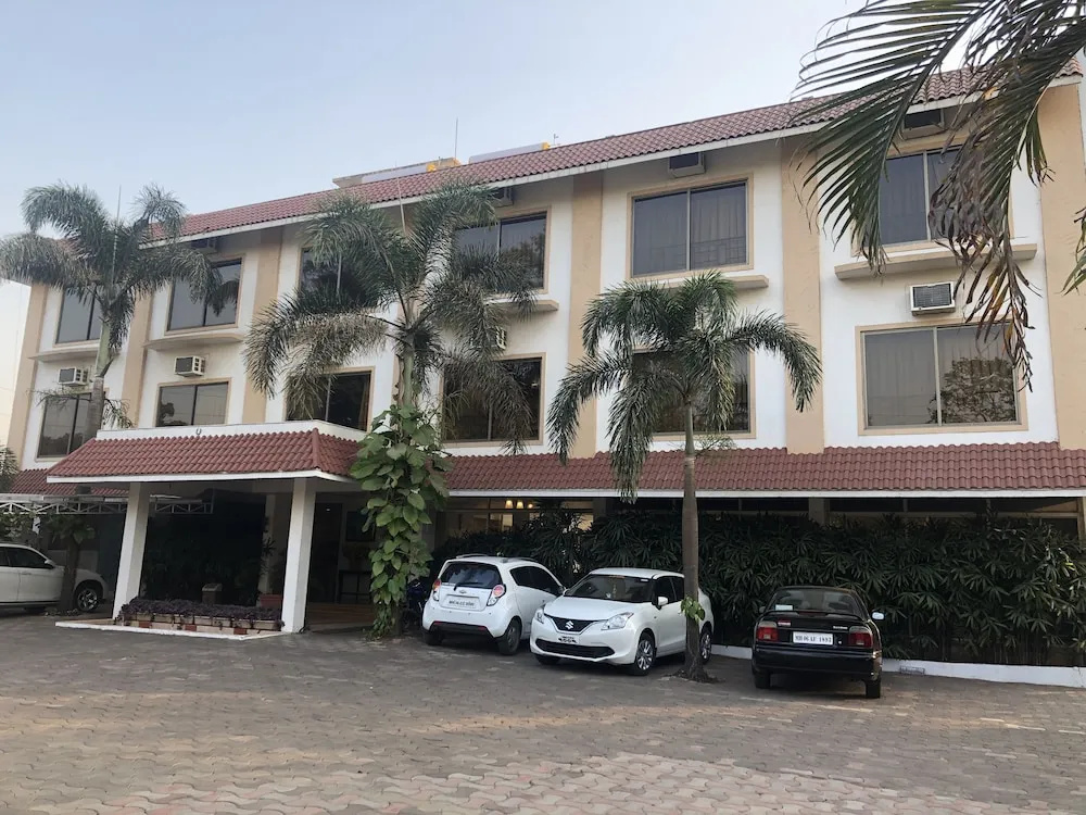 Resort Silver Hills Lonavala