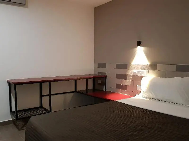 Leo Palace Hotel