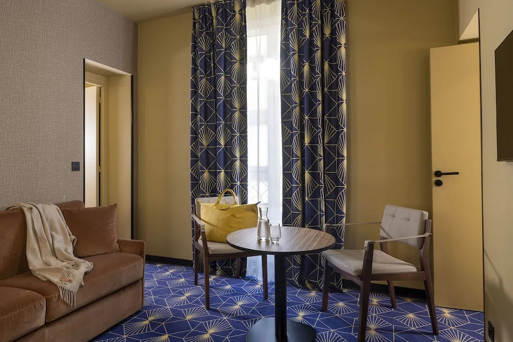 Hotel Le Rocroy 120