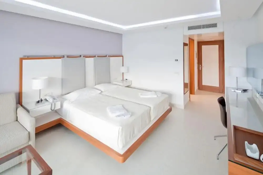 Standard room with sea view