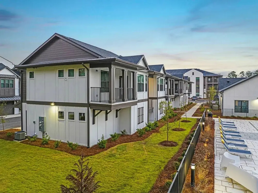 Landing Apartments - North Central Pensacola