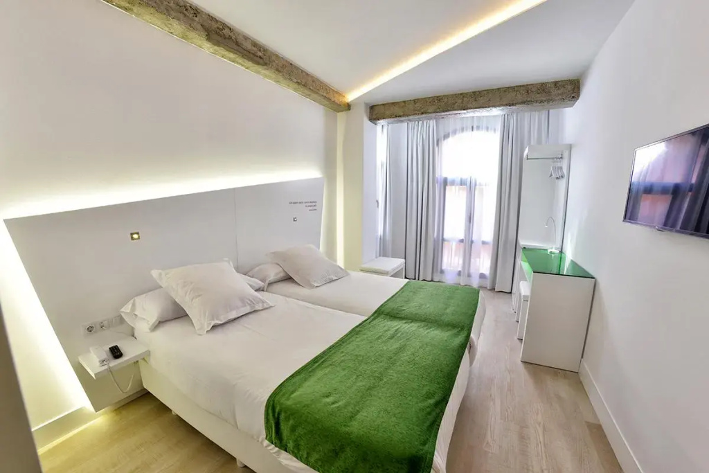 Atarazanas Málaga Boutique Hotel - Chambres