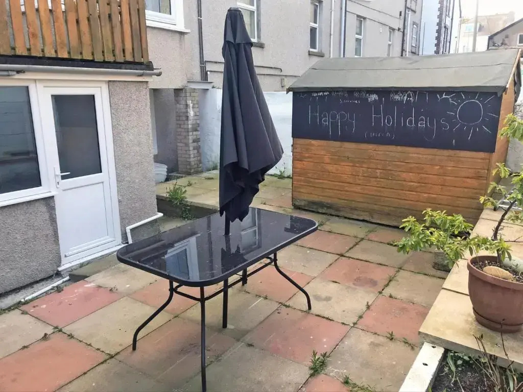 Cottage Apartment by Seaside Llandudno