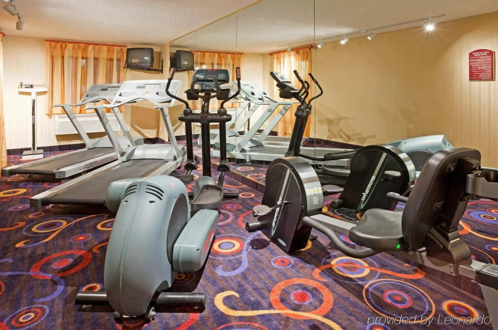 Holiday Inn Express & Suites Minneapolis – West End by IHG - Général