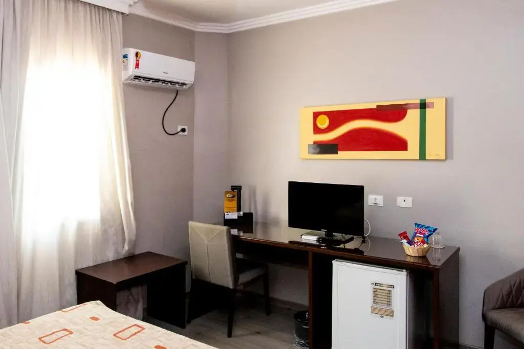 Luxury Double Suite (full double bed)