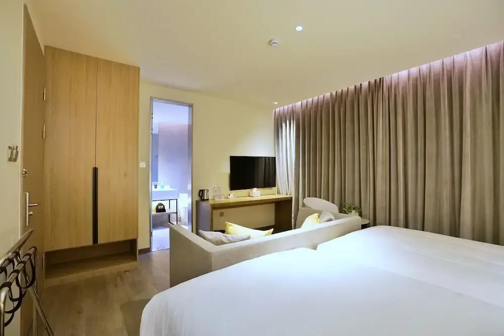 Deluxe Double room (twin beds)