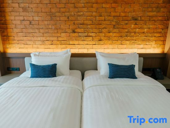 1 Bedroom Double Suite (twin beds)
