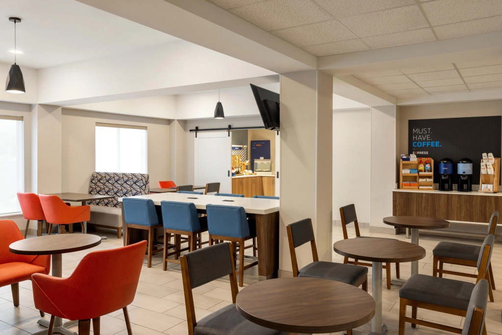 Holiday Inn Express Syracuse Airport by IHG - фото 23