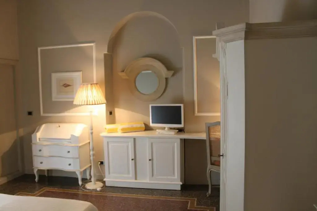 HH Hotel Helvetia - Chambres