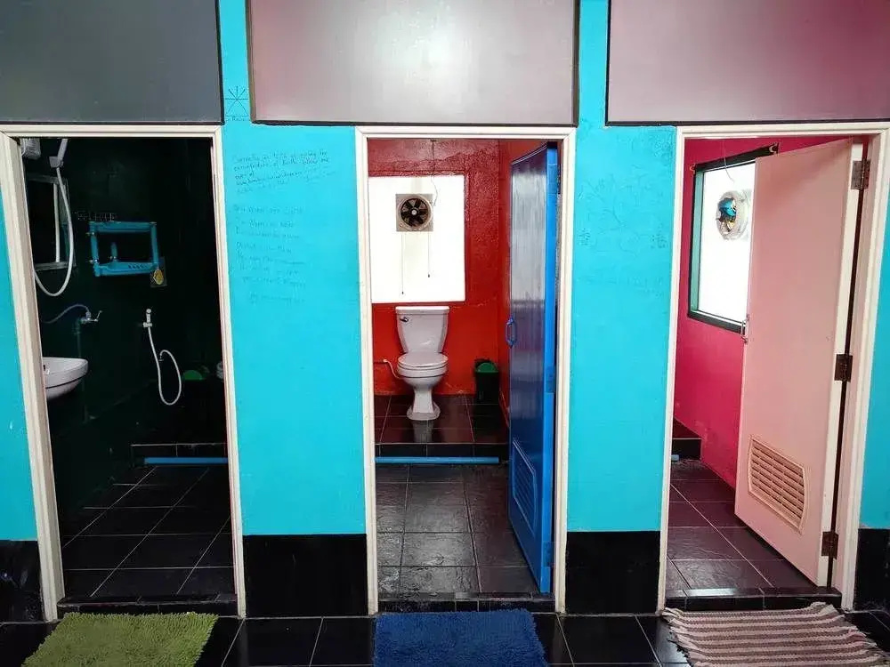Funky Box Hostel - фото 9