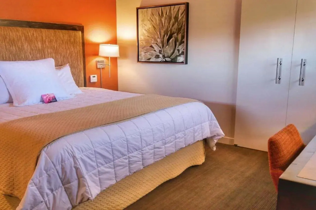 Red Mountain Resort by null