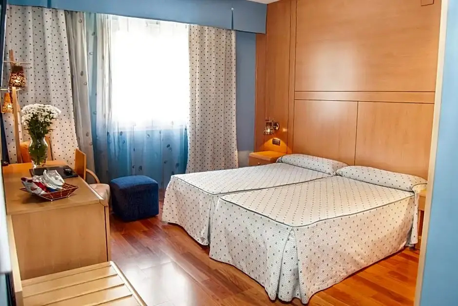Hotel Reino de Granada - Chambres