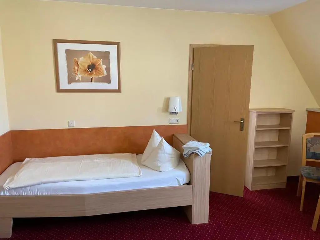 "Blauer Bock" Hotel-Garni - Bed & Breakfast - Chambres