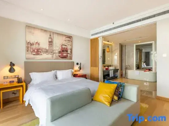 Family Suite with lake view