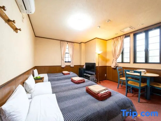 Standard Triple room with mountain view
