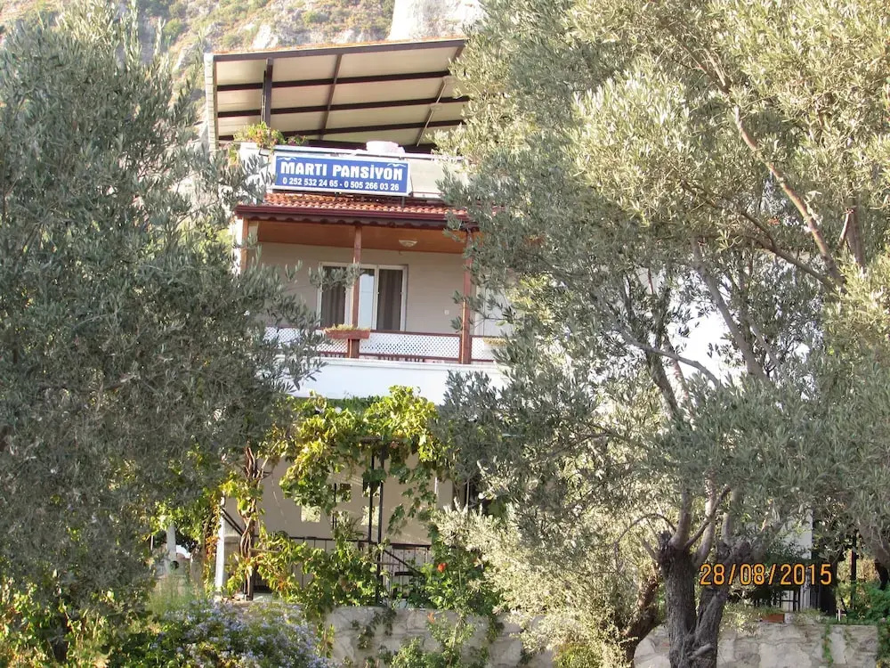 Marti Pansiyon
