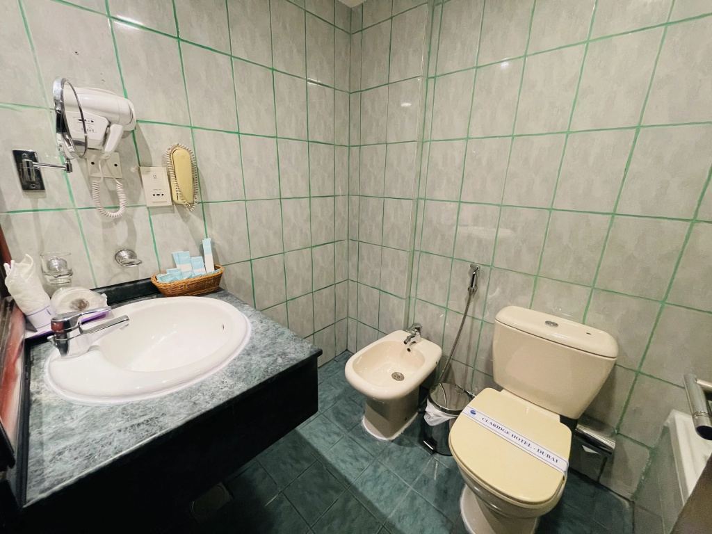 Claridge Hotel 8