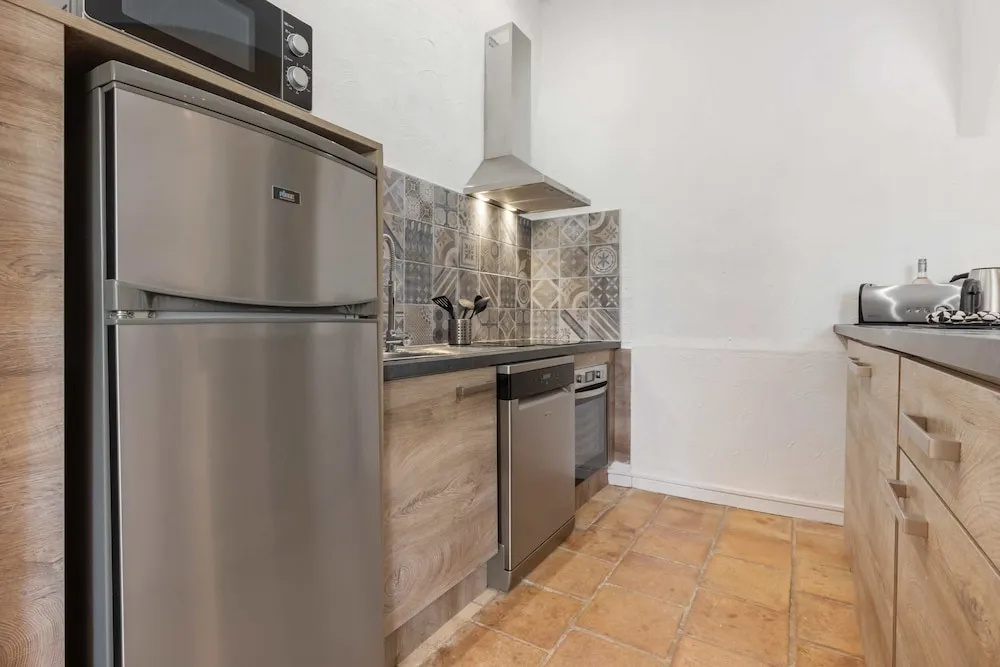 2 Bedrooms Deluxe Apartment