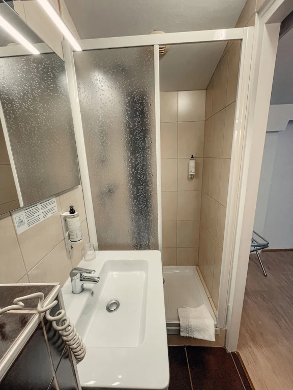 Garden Hotel - Chambres