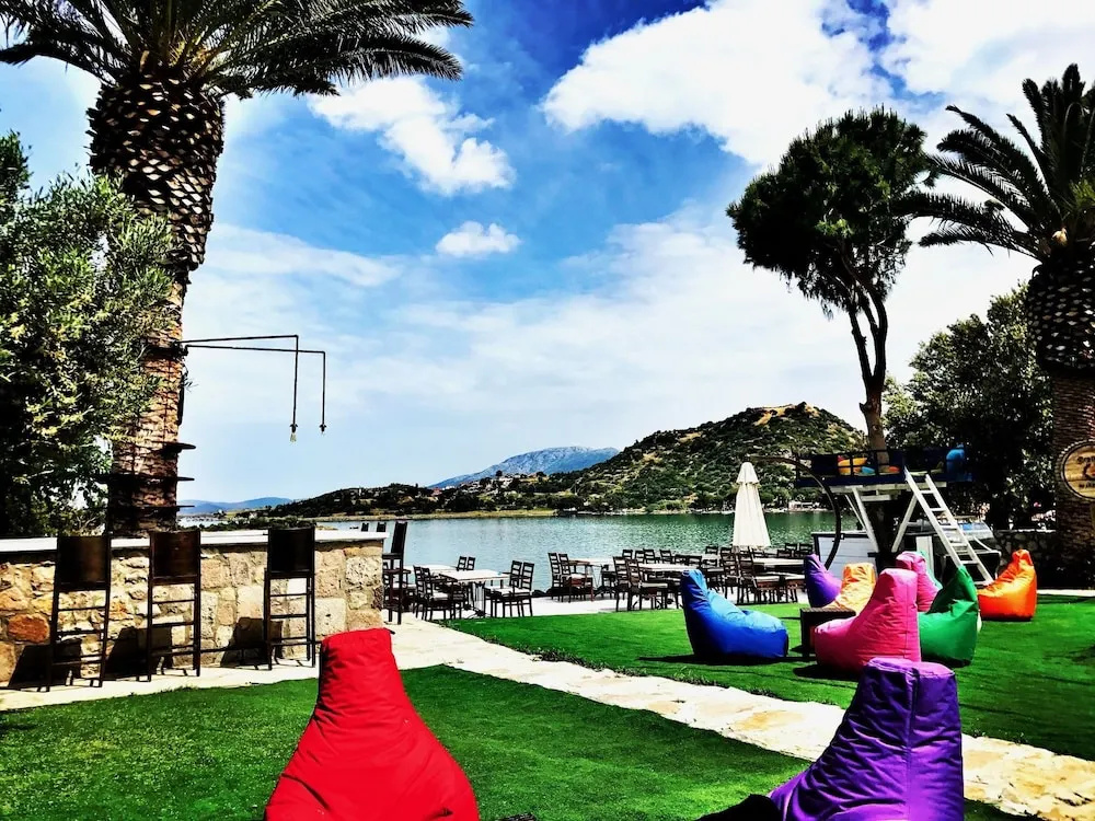 Erythros Boutique Hotel - Général