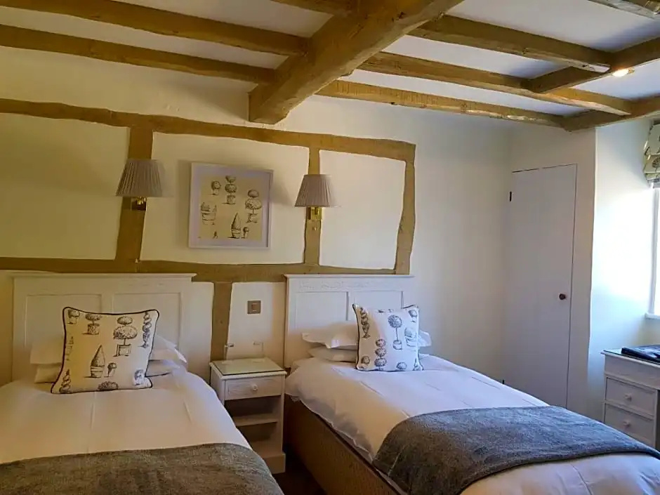 Random Hall Hotel - Chambres