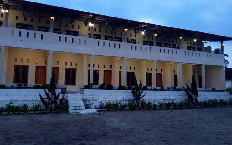 Hotel Raja Samosir